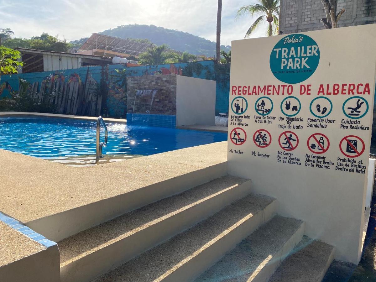 Delias Trailer Park Hotel Rincon de Guayabitos Exterior foto