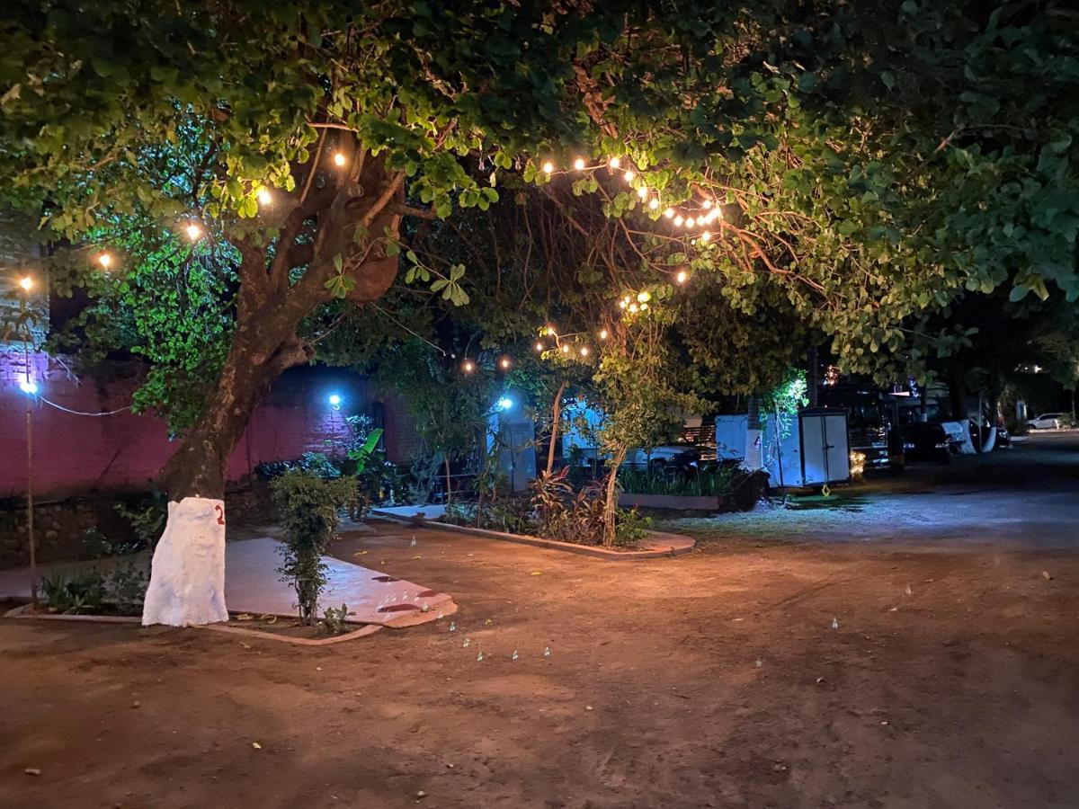 Delias Trailer Park Hotel Rincon de Guayabitos Exterior foto